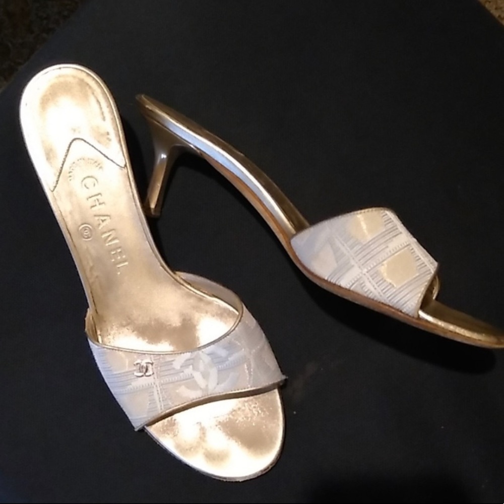 Chanel kitten sandals